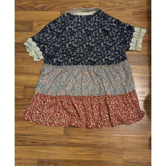 Boho Patchwork Floral Button Down Blouse Medium Crochet Lace Trim Tunic Top Cott - Picture 2 of 10